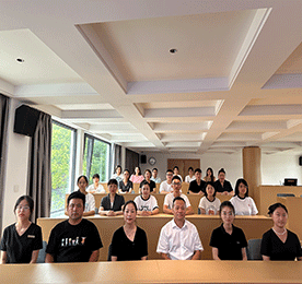 金井梧桐秋叶黄，珠帘不卷夜来霜。2023年9月，常商学院贯彻“培养卓越人才，打造学习型企业”的使命，开展多项培训活动。