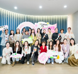 为了让ob电竞集团全体女性员工，能够感受到节日的快乐，3月8日，公司为每一位女性员工送上专属的节日礼物和祝福，以感谢她们对ob电竞的辛勤付出。