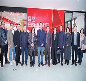 12月23日，陕西省安康市供销合作社党组书记、理事会主任薛玉发一行莅临武进人民商场考察交流。