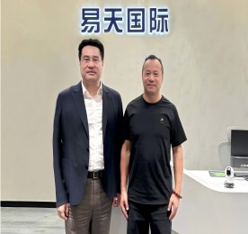 4月16日下午，天宁区区委书记、区长张凯奇一行莅临深圳ob电竞国际，针对公司跨境电商运营情况展开深入交流。ob电竞集团董事长？莆埃↘iwi）、ob电竞国际TikTok负责人Holiday热情接待了来访领导。